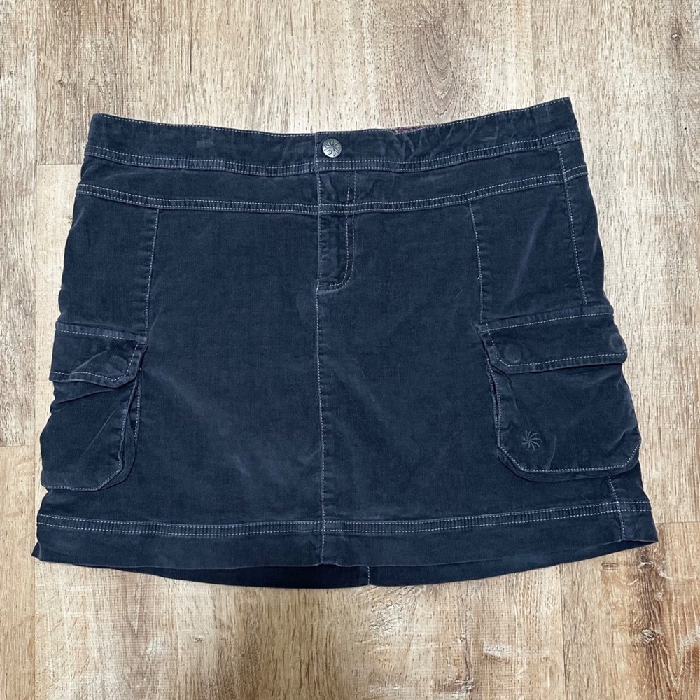Athleta | Woman's Dark Gray Corduroy Utility Gorpcore Cargo Mini Skirt,‎ Size 10